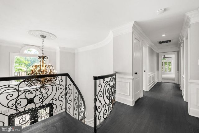1256 NEW BEDFORD LN, Reston, VA 20194
