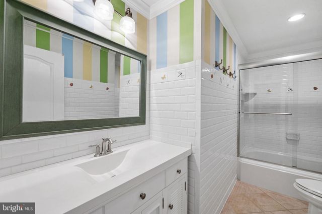 1256 NEW BEDFORD LN, Reston, VA 20194