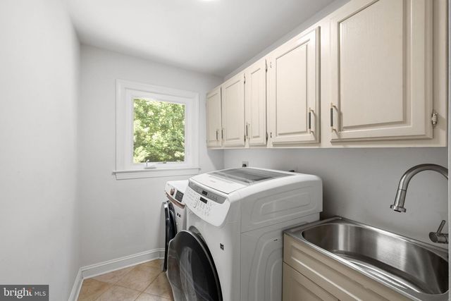 1256 NEW BEDFORD LN, Reston, VA 20194