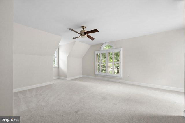 1256 NEW BEDFORD LN, Reston, VA 20194