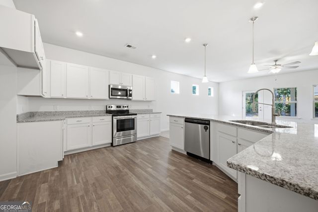 11 Rambling Oaks Drive NE, Rome, GA 30165