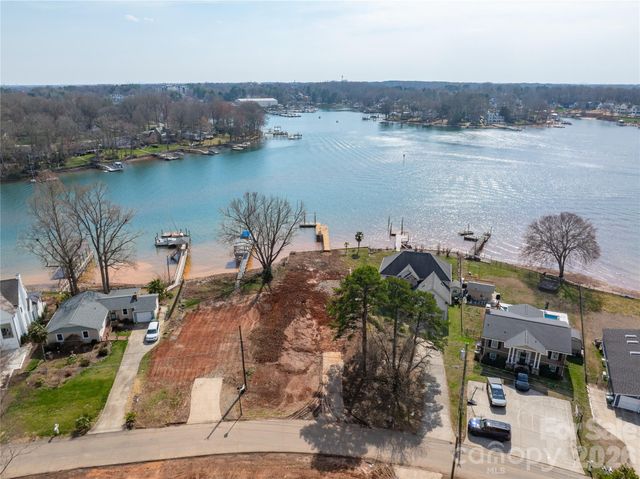 21506 Rio Oro Drive, Cornelius, NC 28031