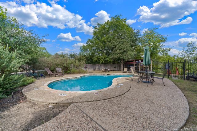 474 Seele St Apt 6B, New Braunfels, TX 78130