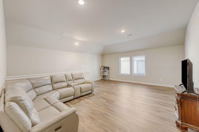 437 Ridge Palm Road, Magnolia, TX 77354