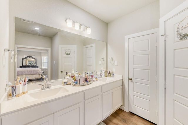 437 Ridge Palm Road, Magnolia, TX 77354