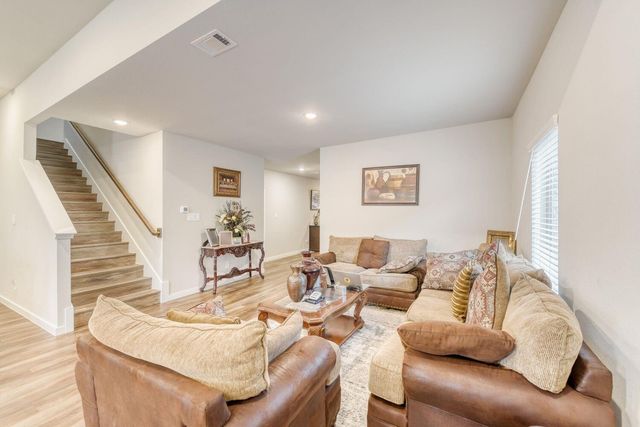 437 Ridge Palm Road, Magnolia, TX 77354