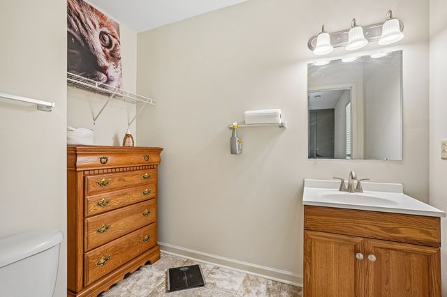 128 Silver Leaf Cir, Dickson, TN 37055