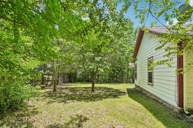 128 Silver Leaf Cir, Dickson, TN 37055