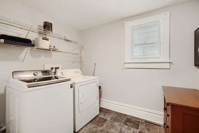 527 Blair Avenue, Saint Paul, MN 55103