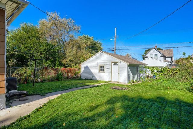 527 Blair Avenue, Saint Paul, MN 55103