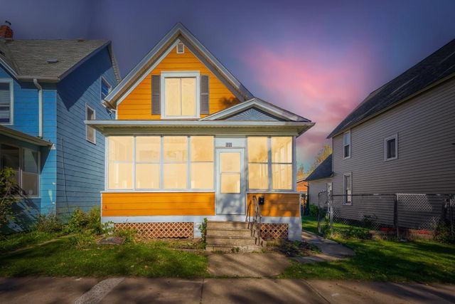 527 Blair Avenue, Saint Paul, MN 55103