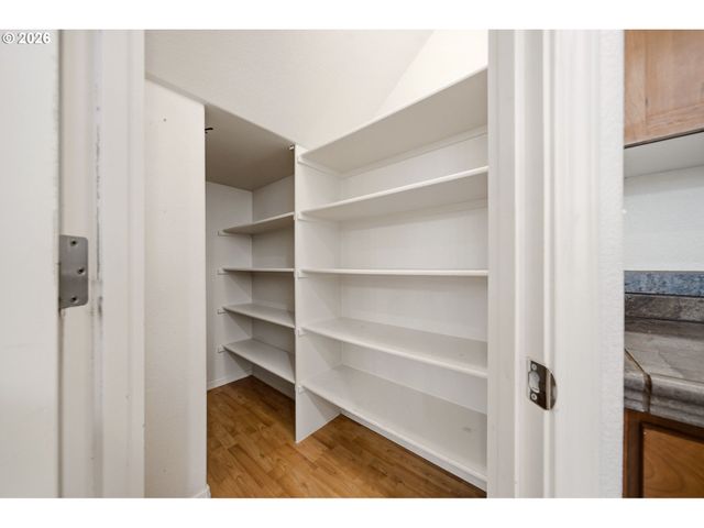 1211 Se TAMANGO St, Hillsboro, OR 97123