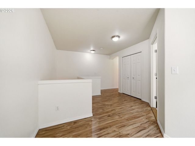 1211 Se TAMANGO St, Hillsboro, OR 97123