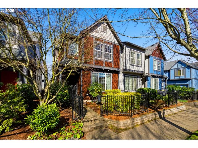 1211 Se TAMANGO St, Hillsboro, OR 97123