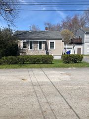9 Palmer, Warren, RI 02885