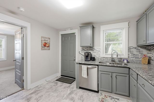 607 E Holmes Street, Benson, NC 27504