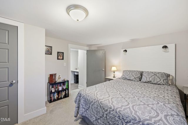 607 E Holmes Street, Benson, NC 27504