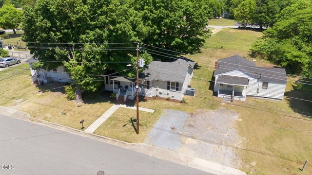 607 E Holmes Street, Benson, NC 27504