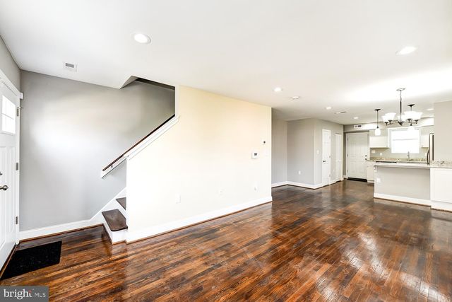 707 CONGRESS ST SE, Washington, DC 20032