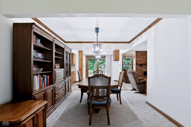 487 Moccosin Road, Greenwood, IN 46142