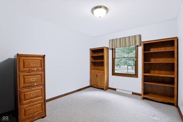 487 Moccosin Road, Greenwood, IN 46142