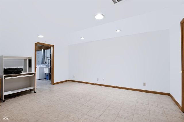 487 Moccosin Road, Greenwood, IN 46142