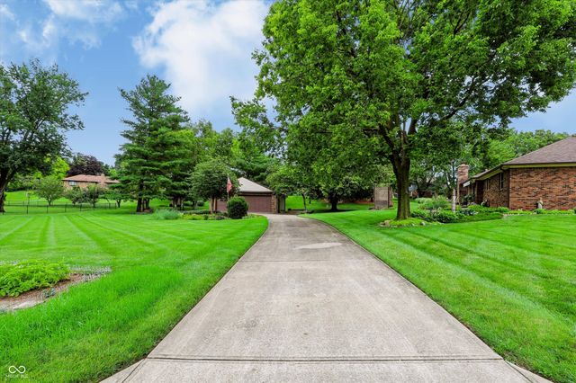 487 Moccosin Road, Greenwood, IN 46142