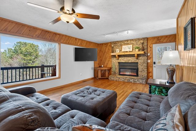 271 Zane Drive, Ellijay, GA 30540