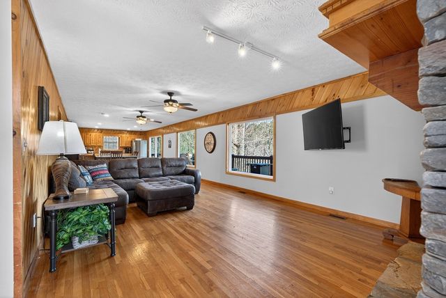 271 Zane Drive, Ellijay, GA 30540