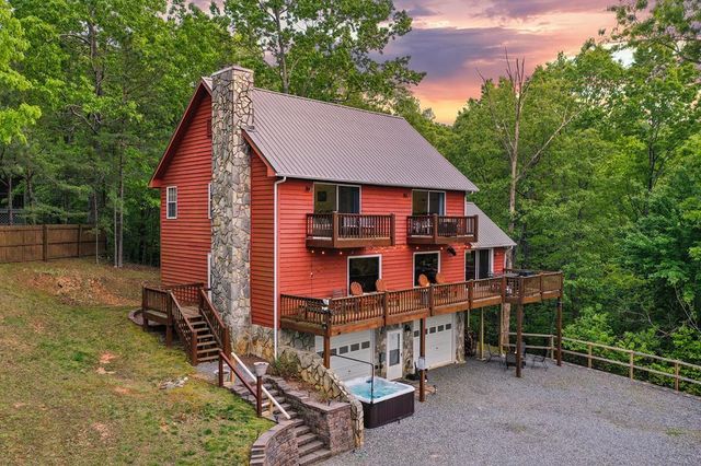 271 Zane Drive, Ellijay, GA 30540
