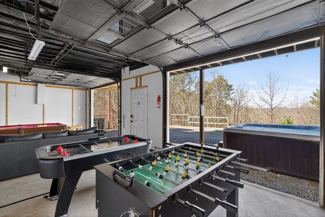 271 Zane Drive, Ellijay, GA 30540