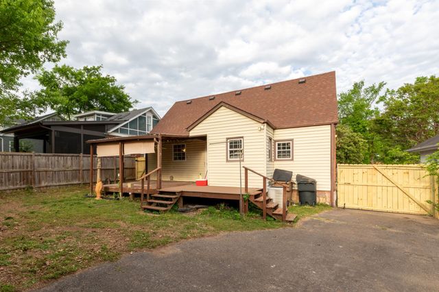 1308 Riverside Dr, Nashville, TN 37206