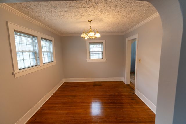 1308 Riverside Dr, Nashville, TN 37206