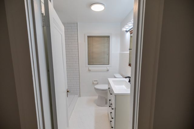 1308 Riverside Dr, Nashville, TN 37206