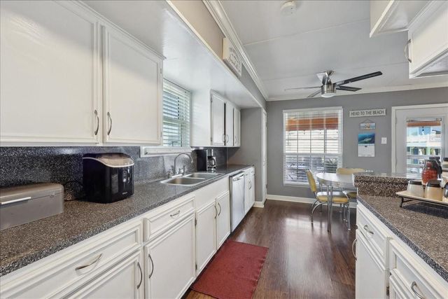 22922 Lunes Street, Galveston, TX 77554