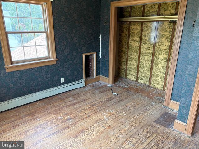 5 LAUREL AVE, Bordentown, NJ 08505