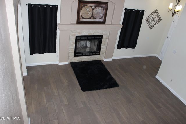 394 BRILL Circle, Horizon City, TX 79928