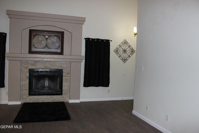 394 BRILL Circle, Horizon City, TX 79928