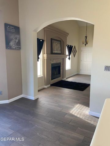 394 BRILL Circle, Horizon City, TX 79928