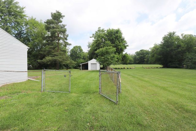 1409 Coutant Street, Flushing, MI 48433