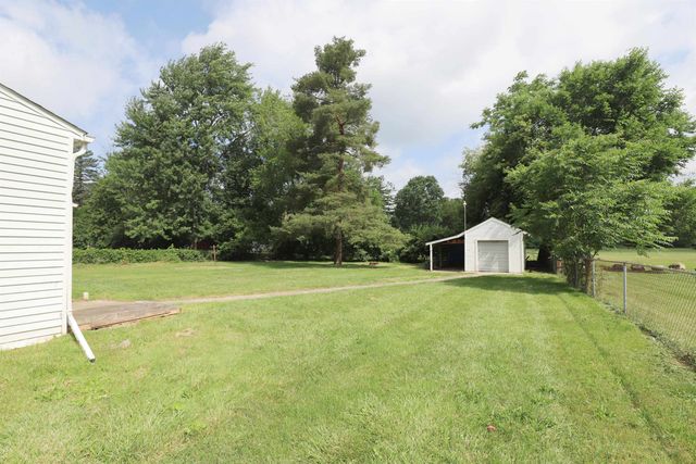 1409 Coutant Street, Flushing, MI 48433
