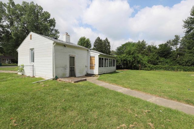 1409 Coutant Street, Flushing, MI 48433