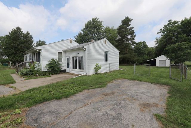 1409 Coutant Street, Flushing, MI 48433