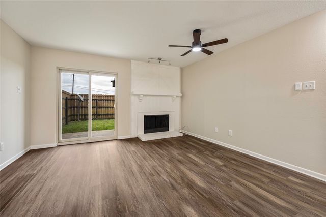 849 S Gun Barrel Lane F2, Gun Barrel City, TX 75156