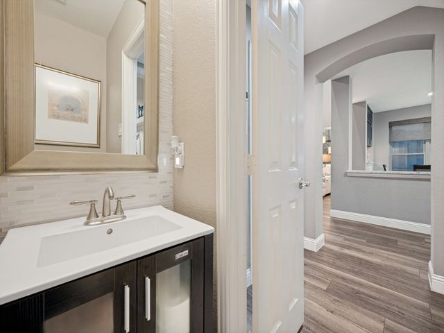 11852 Blackhawk Drive, Frisco, TX 75033