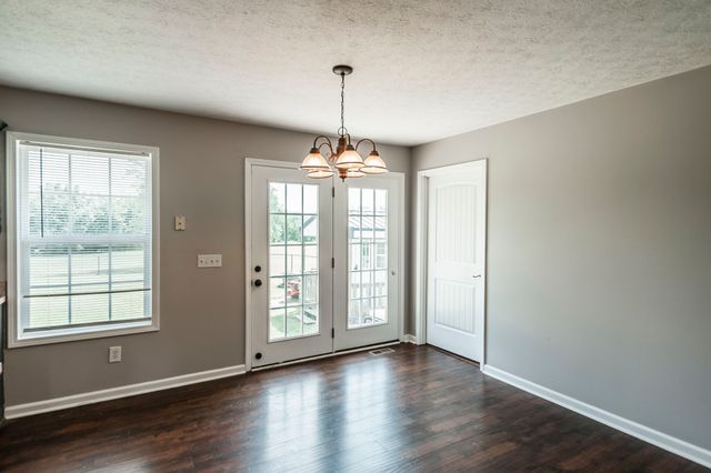 1197 Harve Brown Rd, Bethpage, TN 37022