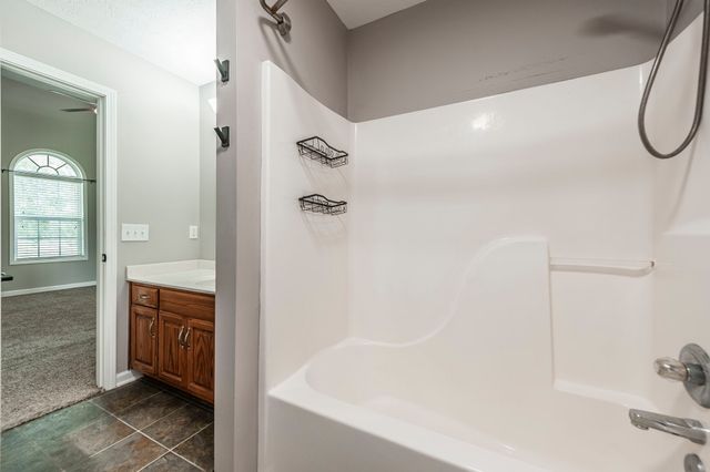 1197 Harve Brown Rd, Bethpage, TN 37022