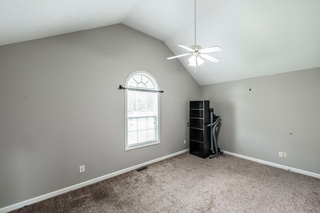 1197 Harve Brown Rd, Bethpage, TN 37022