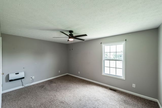 1197 Harve Brown Rd, Bethpage, TN 37022