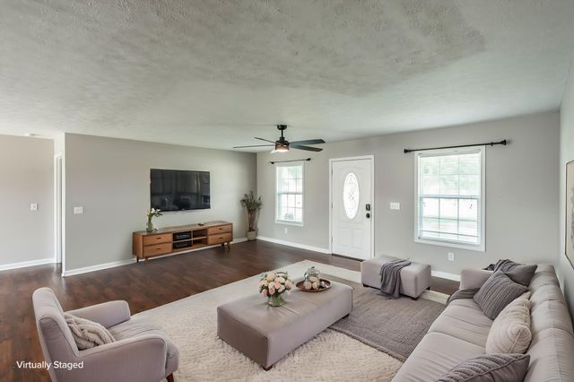 1197 Harve Brown Rd, Bethpage, TN 37022